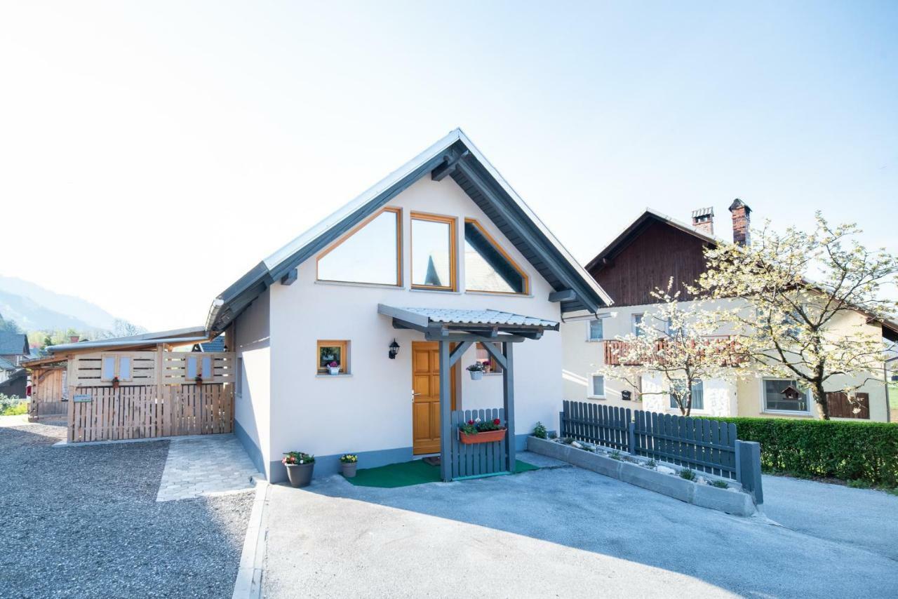 Guest House Pr' Cut Zirovnica Exterior photo